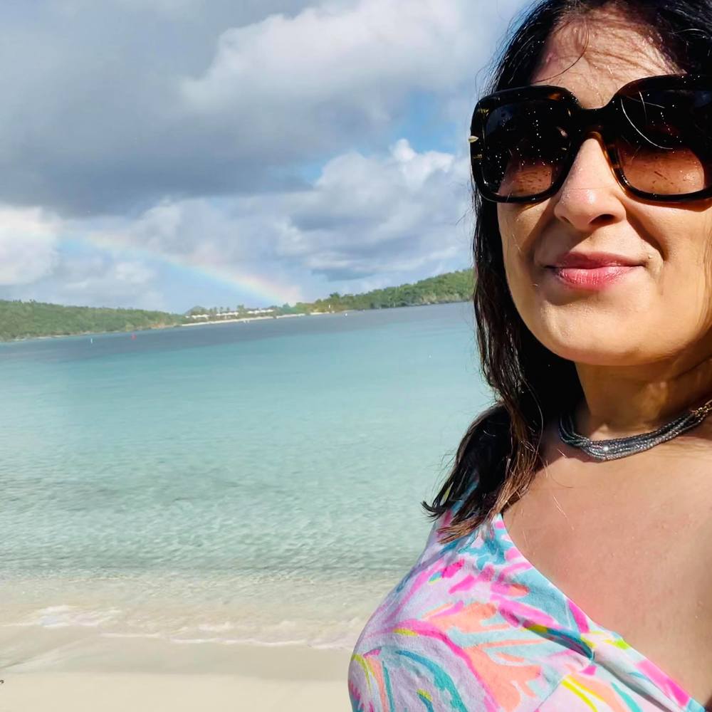 Meet your Posher, Saira